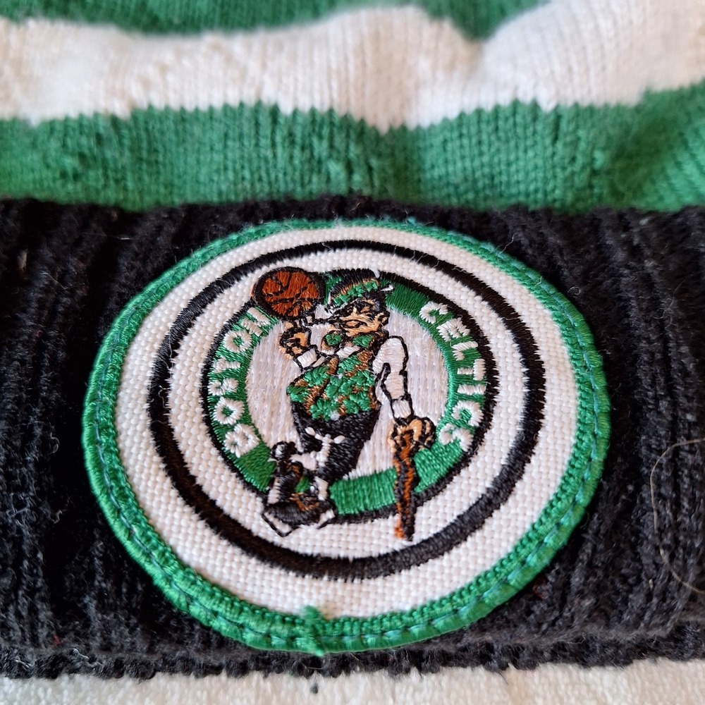 Mitchell & Ness Boston Celtics Green/White Winter Hat Beanie Logo Embroidered - Picture 3 of 7